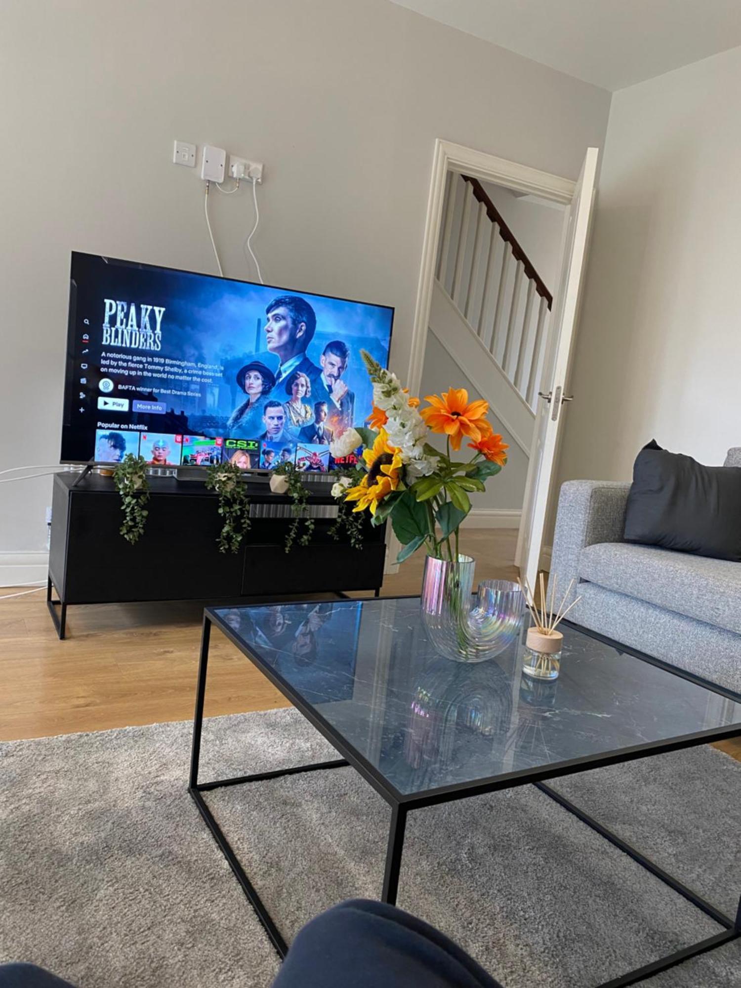 Extra Large Room In New House At Citywest Dublin Bagian luar foto